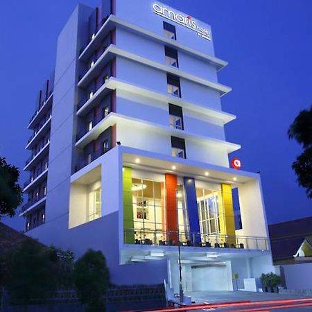 Amaris Hotel Dr. Susilo Grogol Giacarta Esterno foto