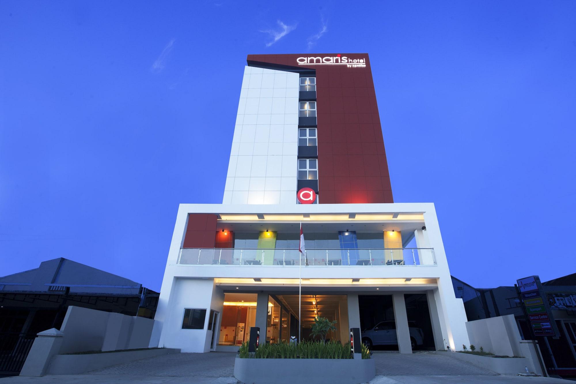 Amaris Hotel Dr. Susilo Grogol Giacarta Esterno foto